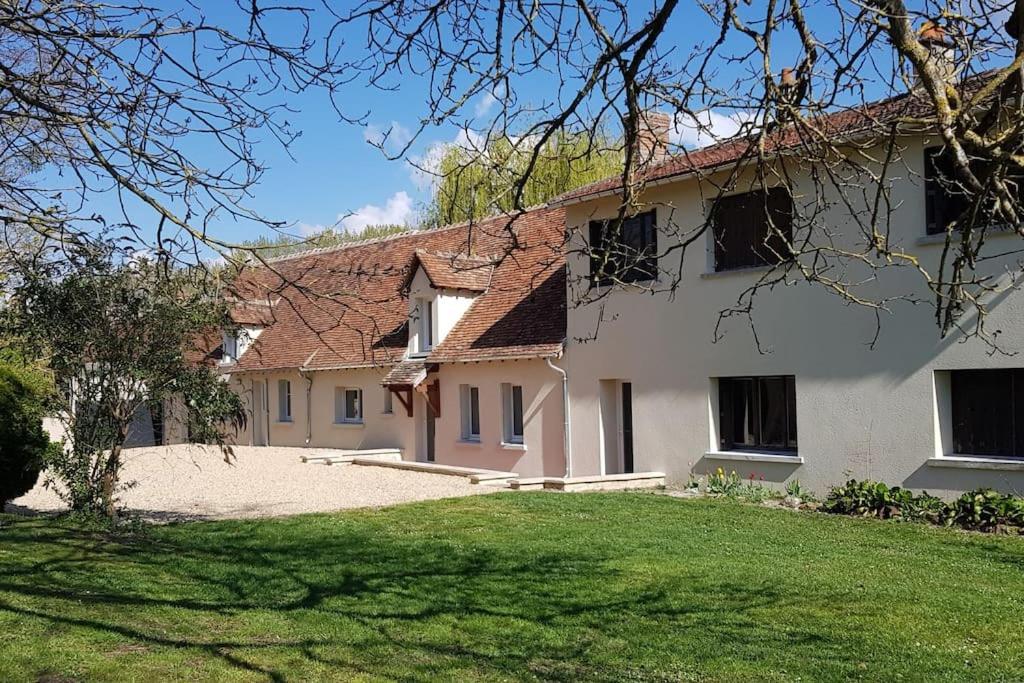 Maison de vacances A l'Ombre du Saule à côté du Zoo de Beauval et Châteaux de la Loire Selles-sur-Cher Exterior foto